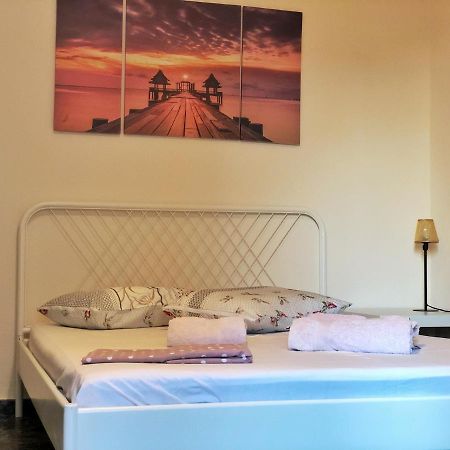 Argo Apartment 15Min From The Airport, 1Min From The Beach Artemis City Center Exterior foto